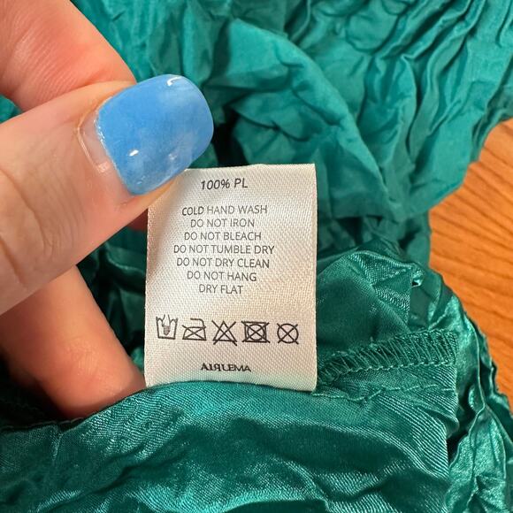 Alquema Smash Pocket Midi Dress Satin Crinkle Crew Neck Sleeveless, Green - Picture 10 of 11